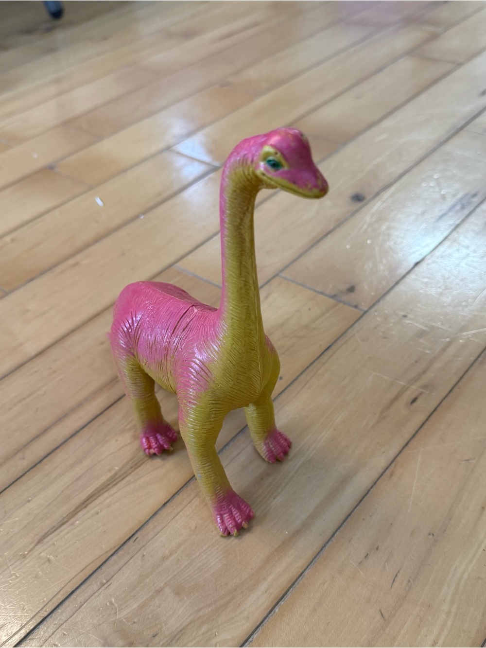 Vintage imperial toys 1985 Pink & Yellow dinosaur Toy for Pets Reptile